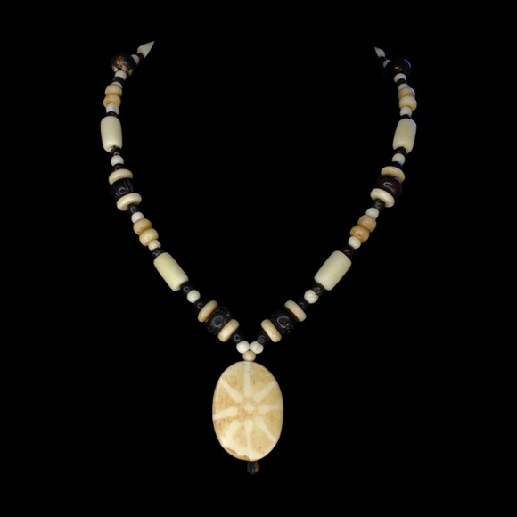 Vintage Natural Stone Wood Beads Pendant with Sun Necklace - Picture 1 of 8